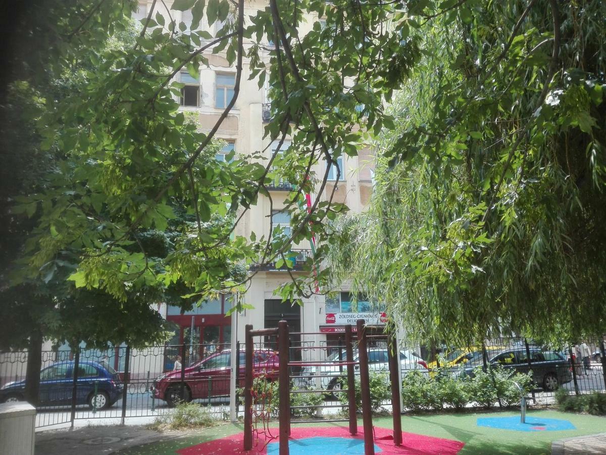 A Quiet Place In The Heart Of The City Budapest Exterior foto